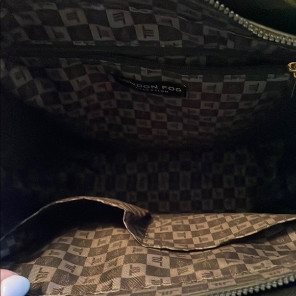 London Fog Black Tote Bag - Picture 3 of 8